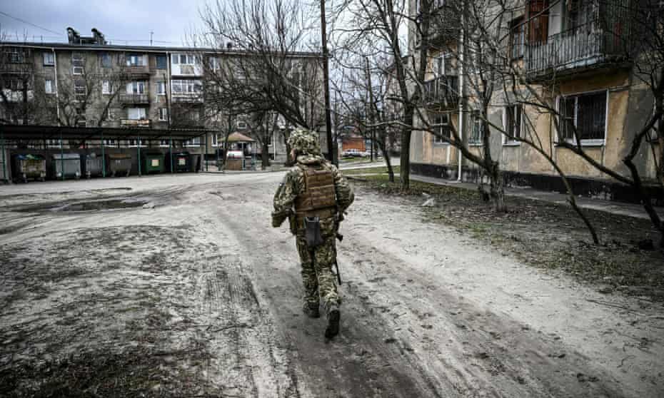 En direct : la Russie attaque l’Ukraine, explosions à Kiev et dans plusieurs grandes villes
