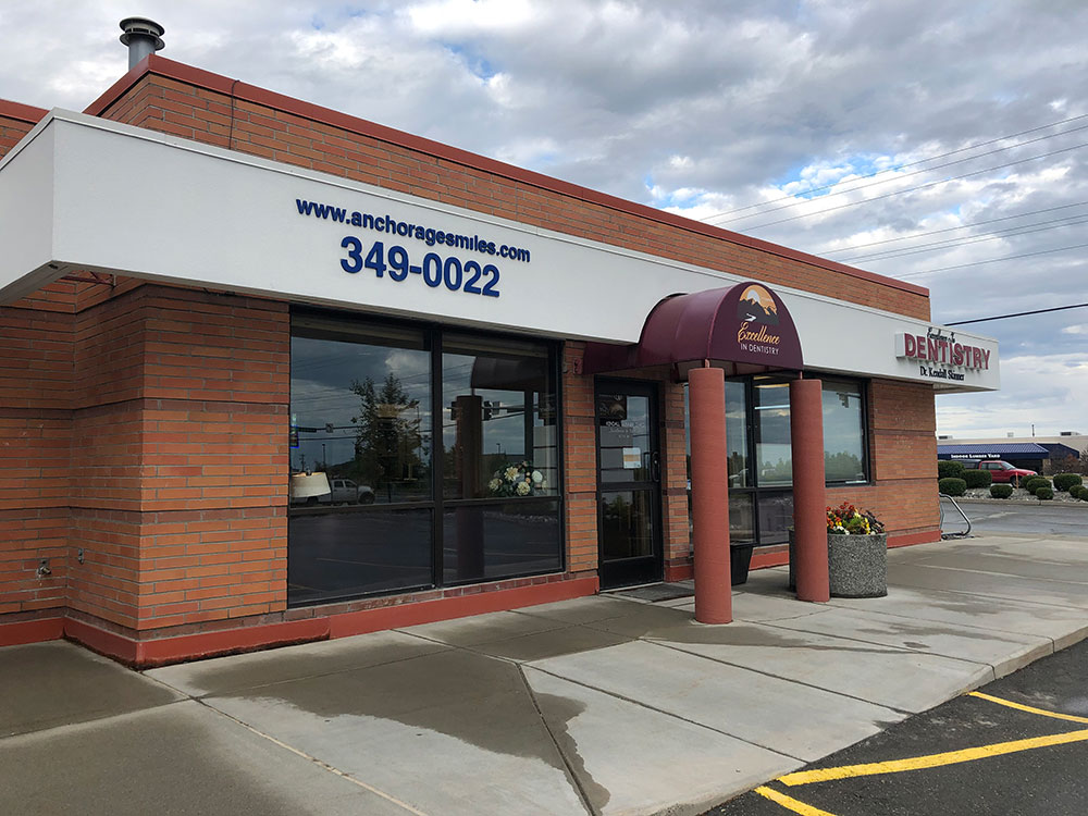 Exterior of Anchorage dental office of Dr. Kendall Skinner